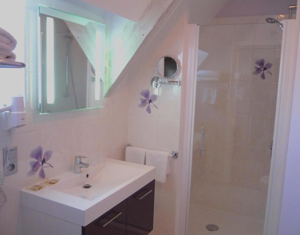 Hostellerie Du Causse Gramat Rom bilde